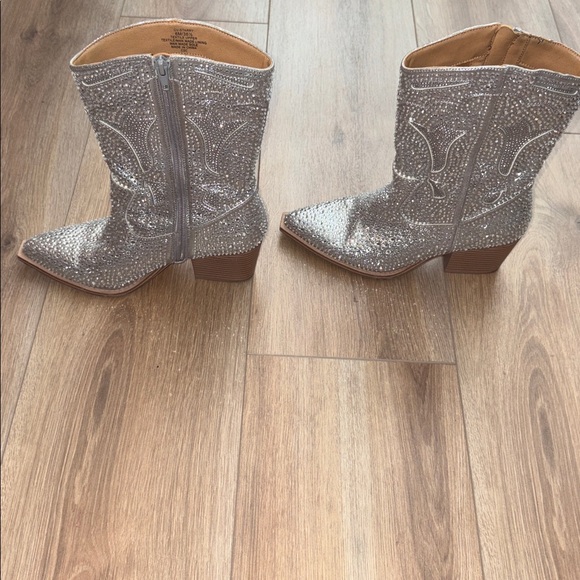 Crown Vintage rhinestone cowboy boots, 6M. - Picture 3 of 5